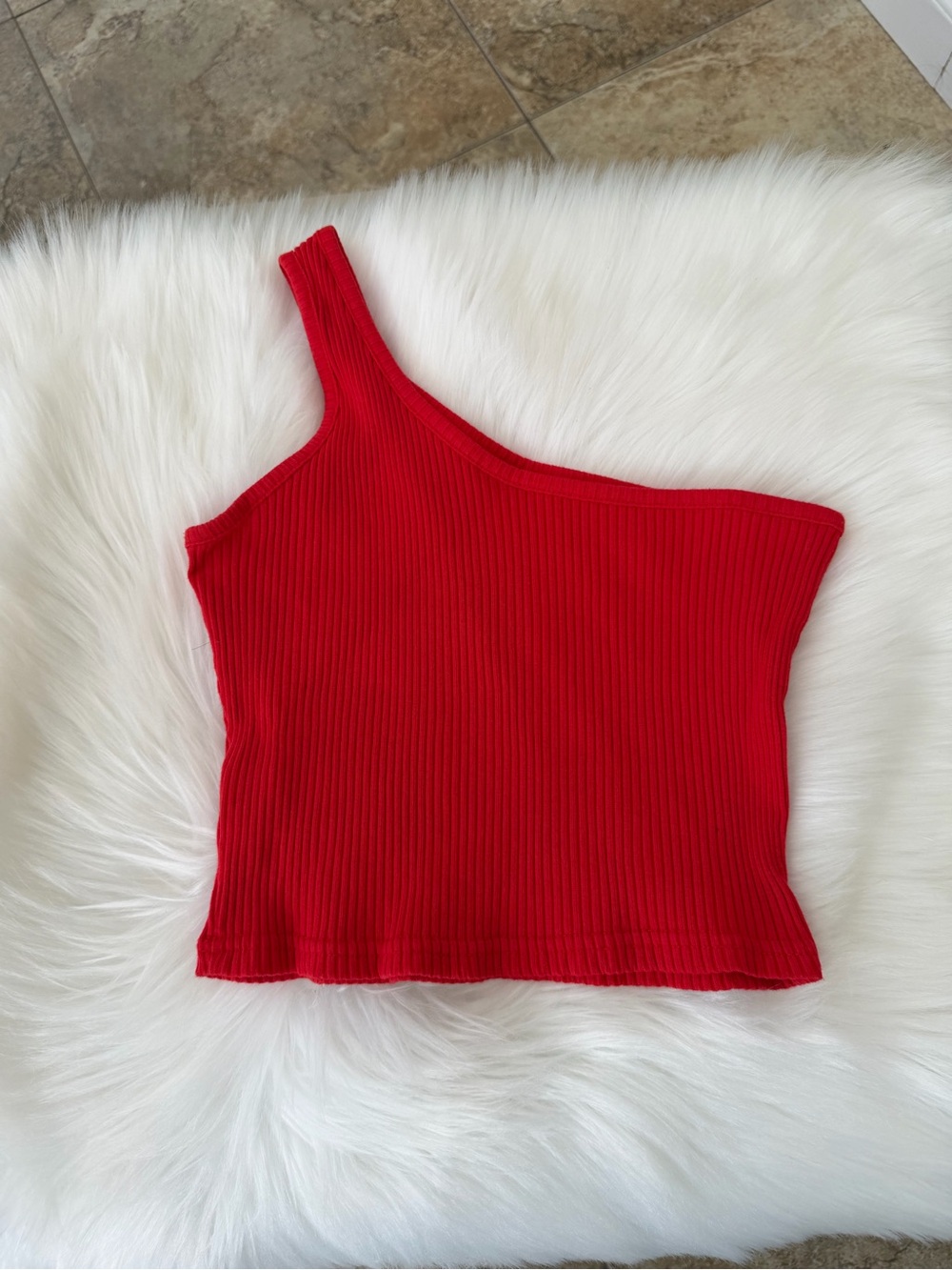 Red Ribbed One-Shoulder Crop Top - Picture 1 of 3
